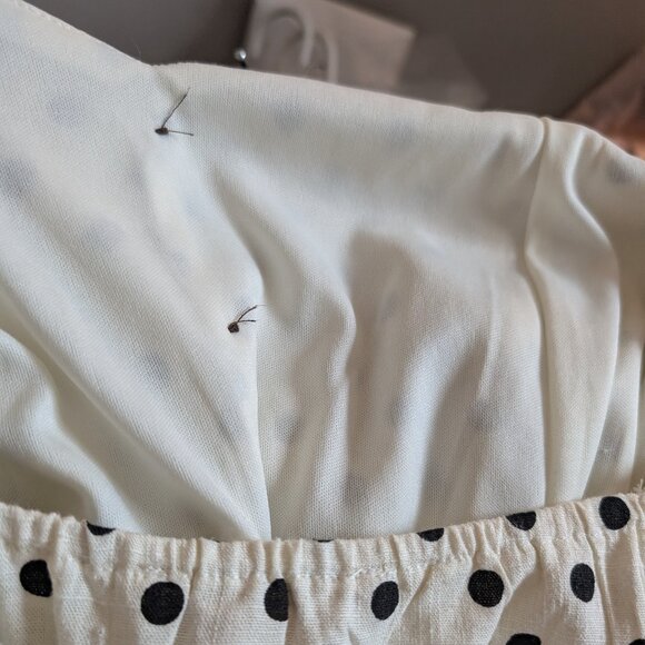 Monteau Los Angeles Polka Dot Linen Blend Top Size Large Smocked waistband - Picture 9 of 11